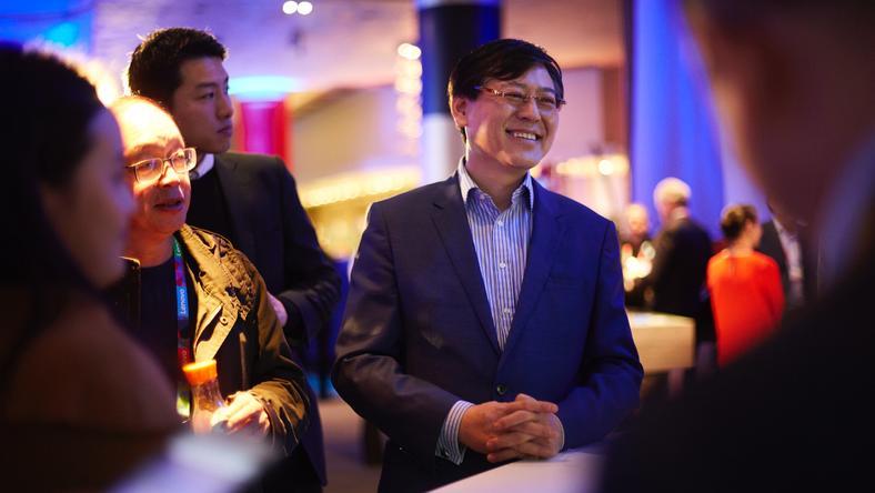 【虎嗅早报】联想回应“不是中国公司”:文章断章取义;特斯拉超级工厂发生火灾